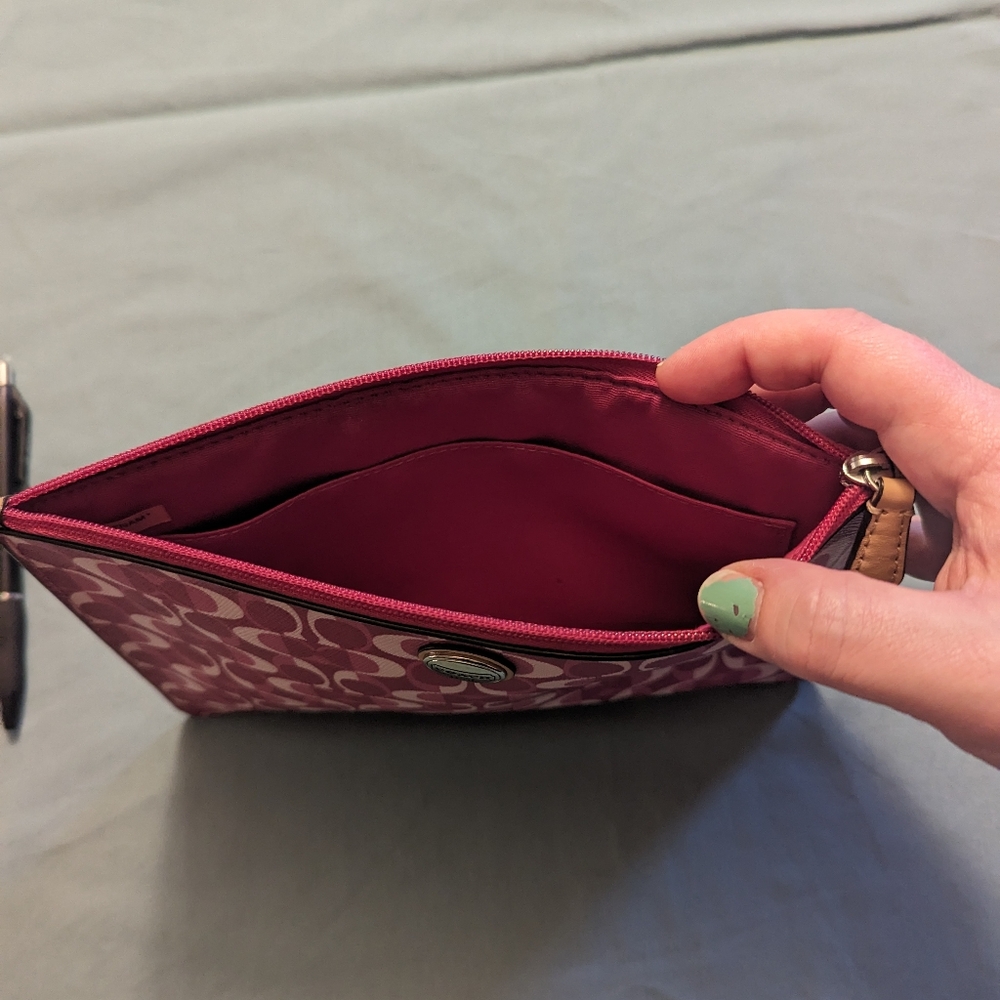 Coach zipper pouch